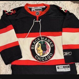 Reebok Official Licensed Jersey Chicago Blackhawks Old Time Vintage youth sz S/M